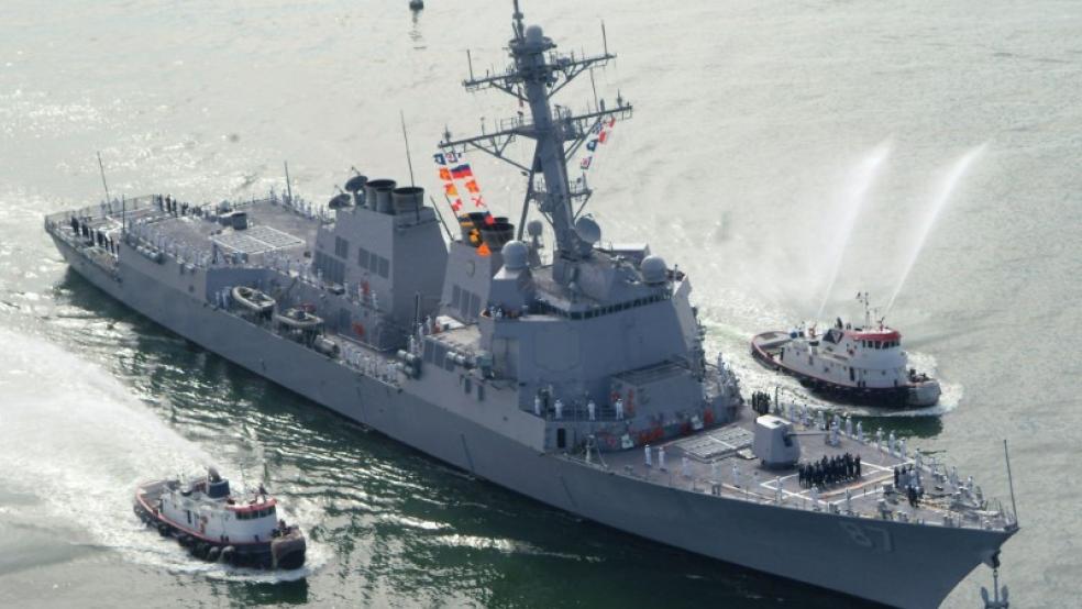 usnavydetroyeragaintargetedbymissilesfromyemen:usofficials
